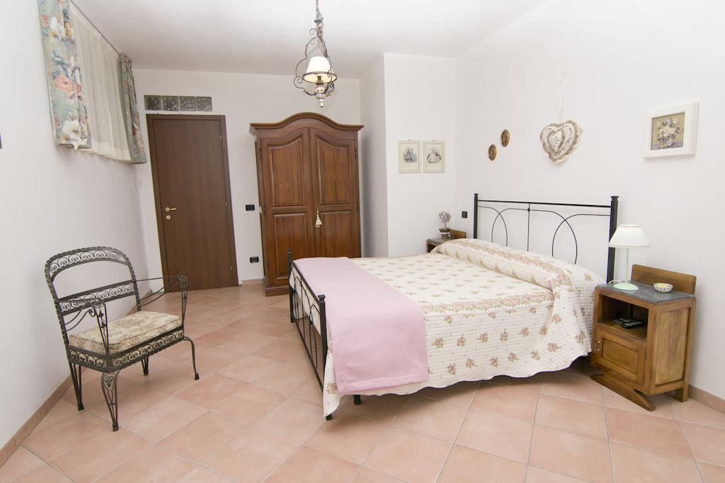 Hotel Ca' Rinaldi F Aulla Zimmer foto